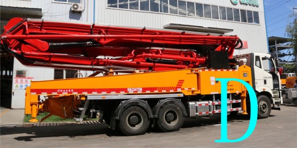 混凝土輸送泵是如何清洗下料斗的？