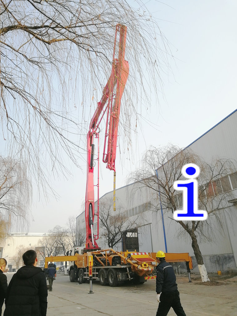 青島小型混凝土泵車價格