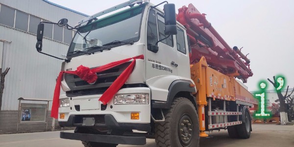 泵車使用前必須強行排泄的目的是什么？泵車價格合適，值得信賴