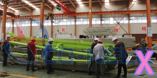 混凝土布料機(jī)在橋涵面布料時(shí)，應(yīng)如何完成滑模攤鋪？