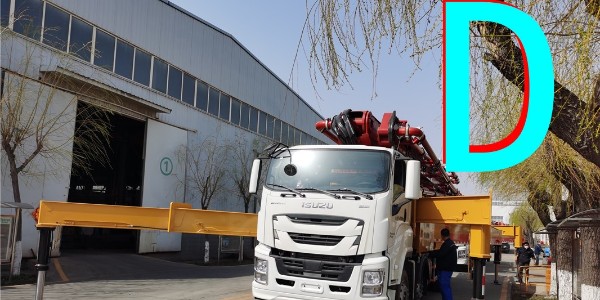 泵車砼泵送過程中，要常觀察壓力表